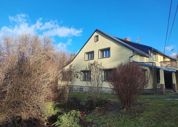 Na Kopci 84 Apartment *